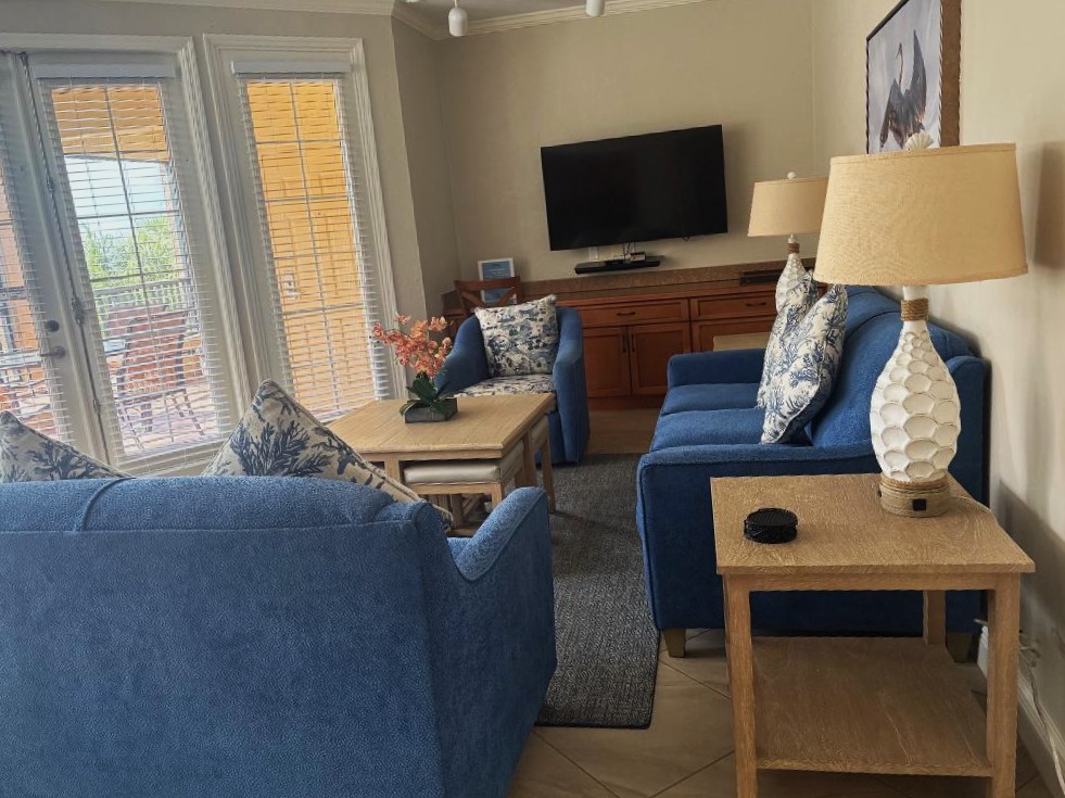 2brvillalivingroomfurniture (1)