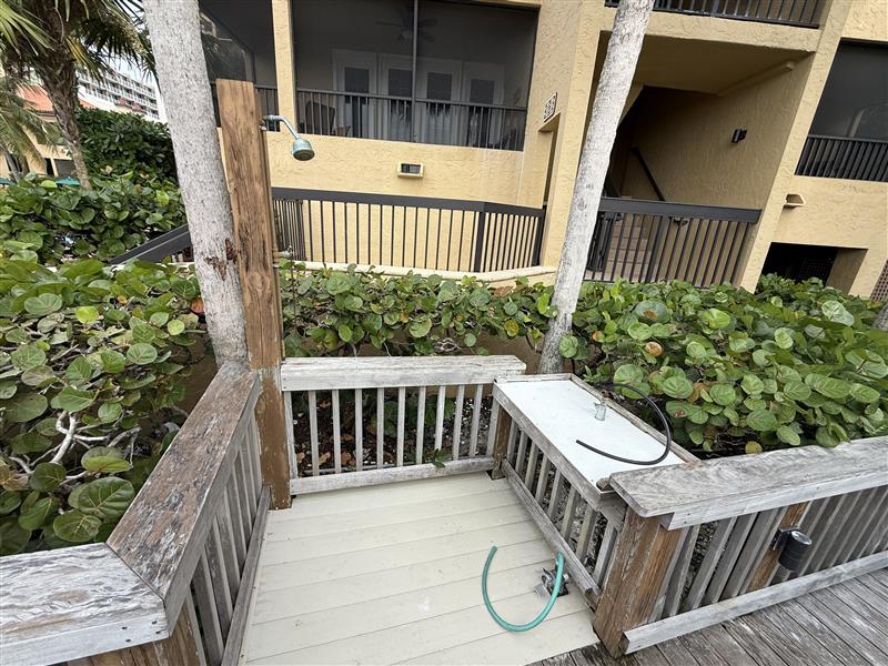 6ae780ac-14f4-423f-b255-699eff6d3f26