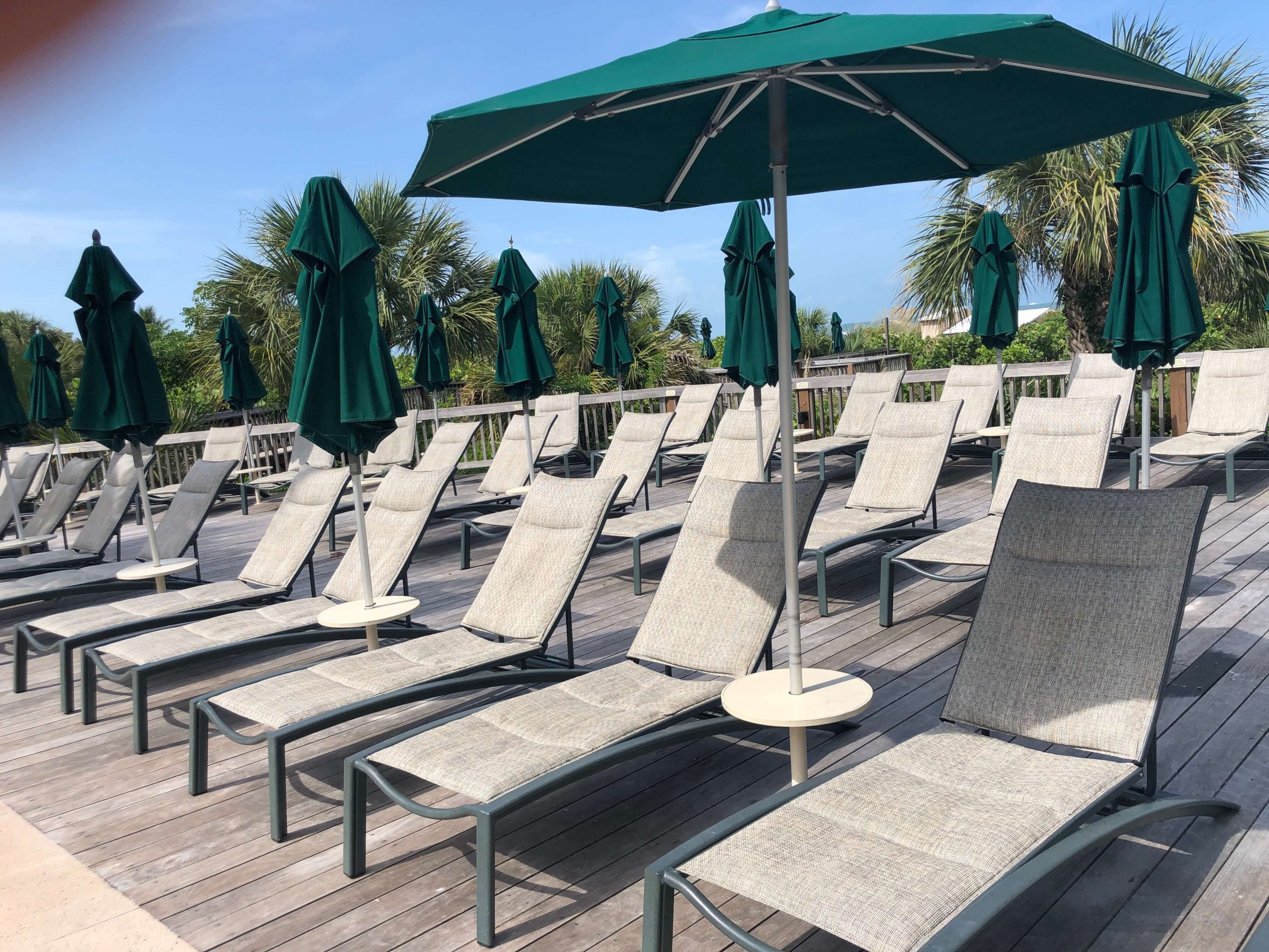 Poolside Lounges (1)